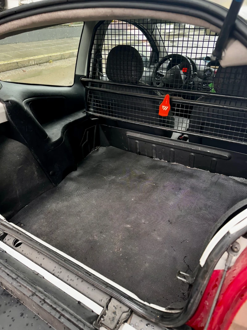 Citroen C2 Товарен, снимка 5 - Автомобили и джипове - 52591632