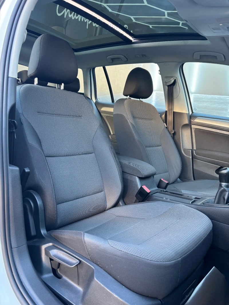 VW Golf 1.6TDI-110к.с, снимка 13 - Автомобили и джипове - 53056489