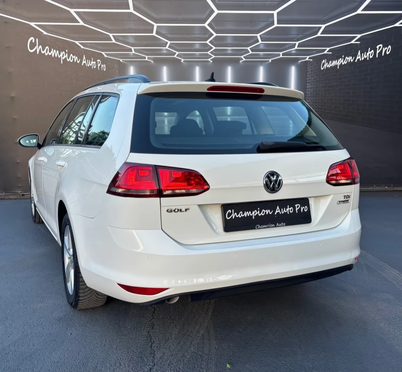 VW Golf 1.6TDI-110к.с, снимка 4 - Автомобили и джипове - 53056489