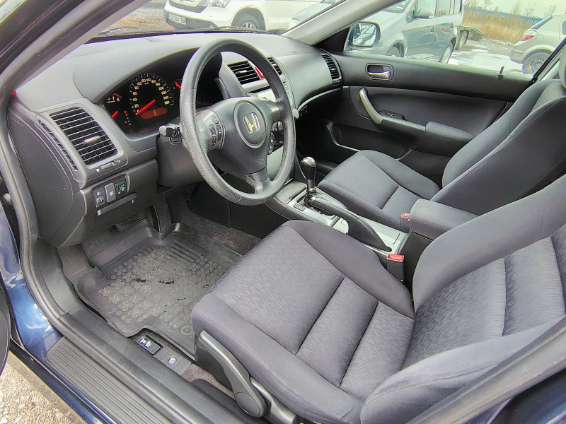 Honda Accord 2.0i ГАЗ/АВТОМАТИК, снимка 7 - Автомобили и джипове - 53107039