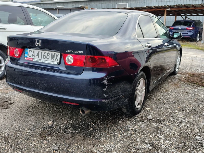 Honda Accord 2.0i ГАЗ/АВТОМАТИК, снимка 4 - Автомобили и джипове - 53107039
