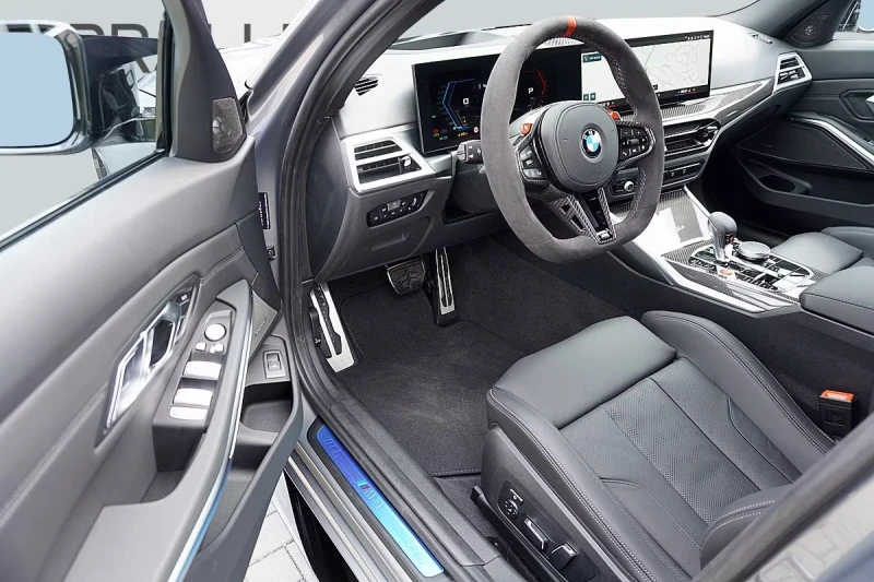 BMW M3 XDRIVE/530HP/COMP./SHADOW/360/HUD/MEMO/H&K/709g, снимка 7 - Автомобили и джипове - 53163519
