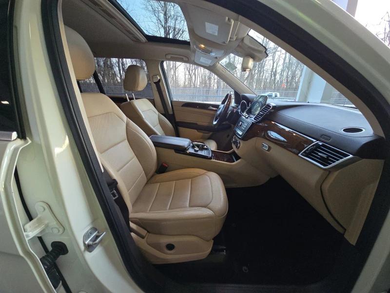 Mercedes-Benz GLS 450 4Matic, снимка 9 - Автомобили и джипове - 53210109