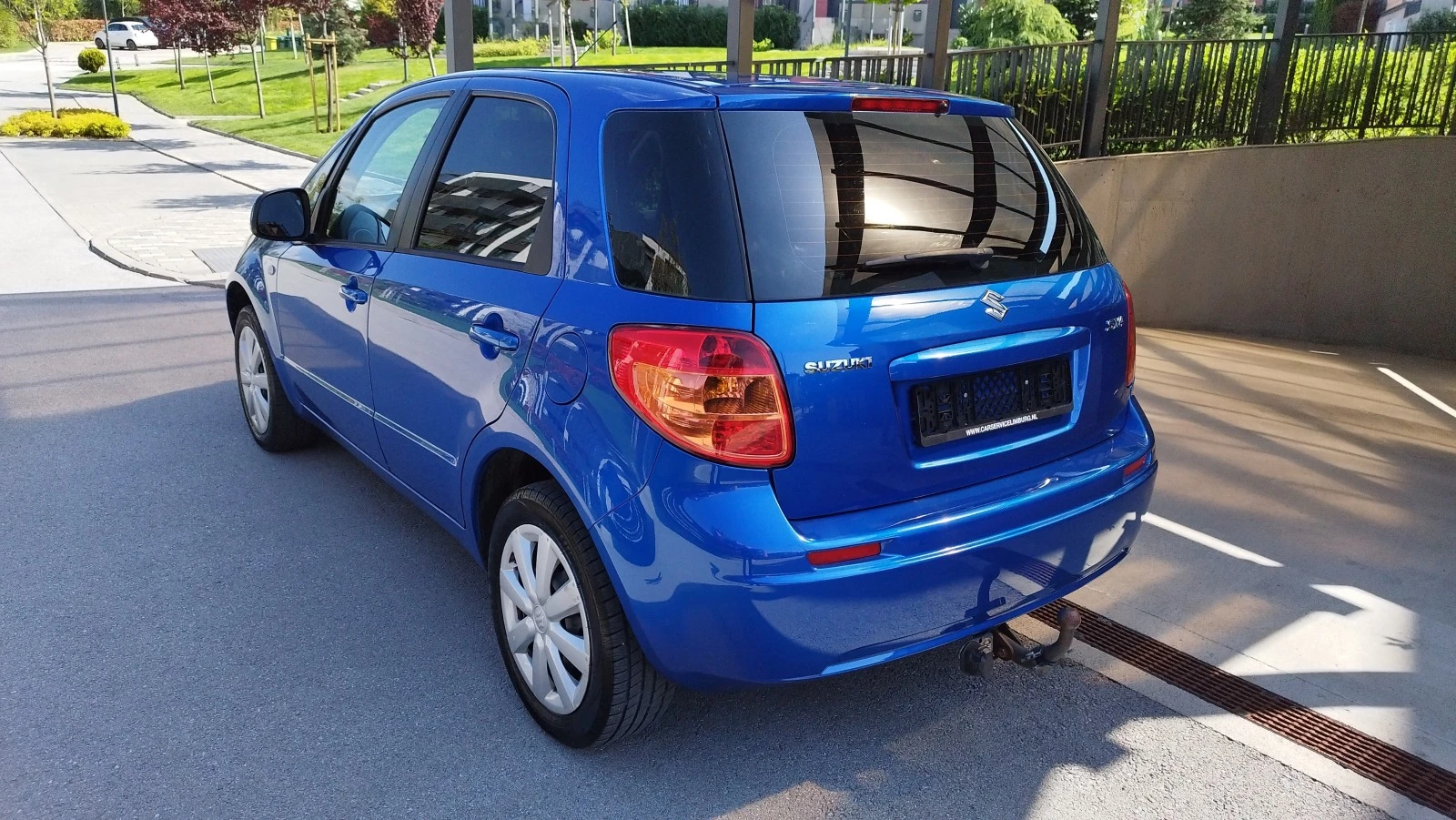 Suzuki SX4 1.6i АВТОМАТИК - изображение 3