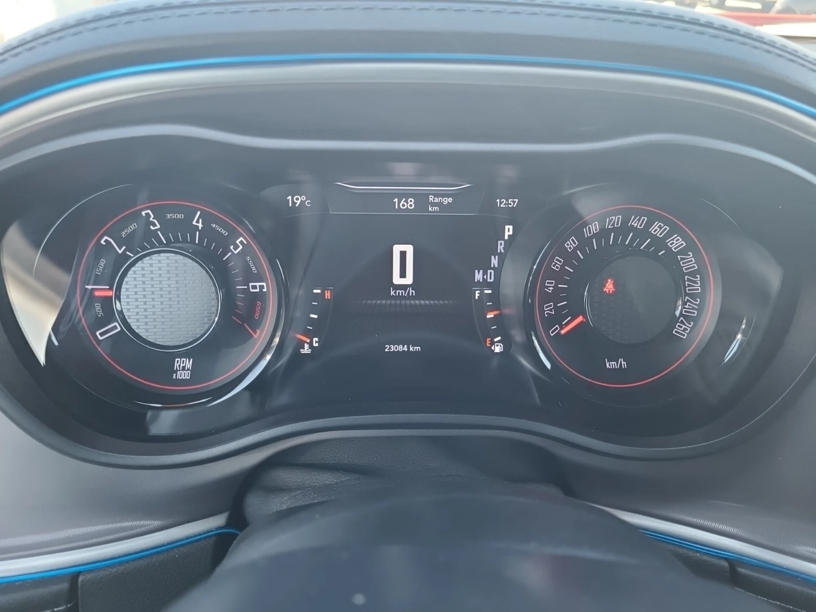 Dodge Challenger CARFAX * * АВТО КРЕДИТ - изображение 9
