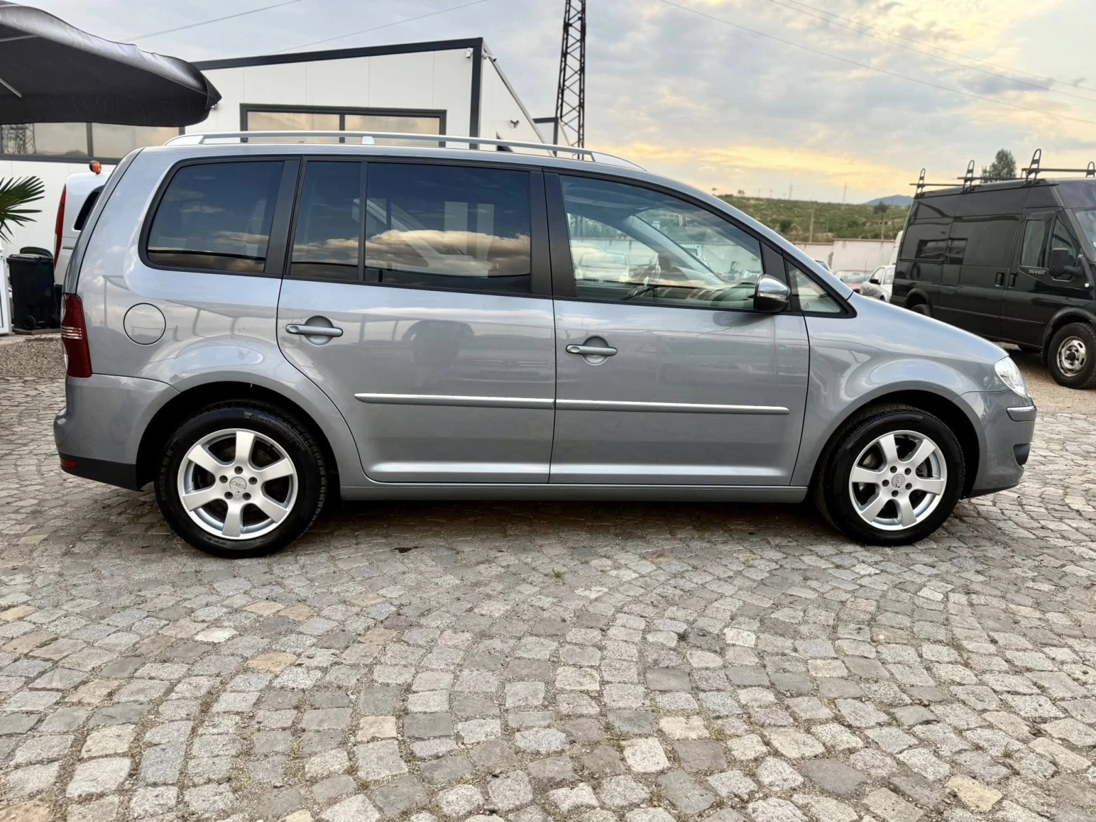 VW Touran 1.4 6-скорости - изображение 6