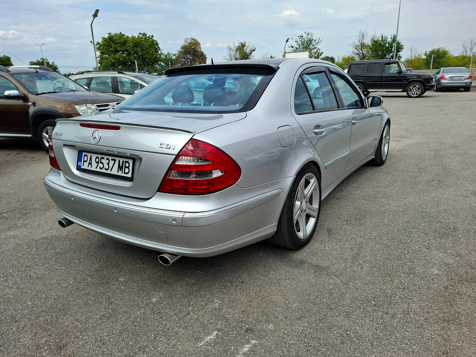 Mercedes-Benz E 280 3.2CDI AVANTGARDE - изображение 3