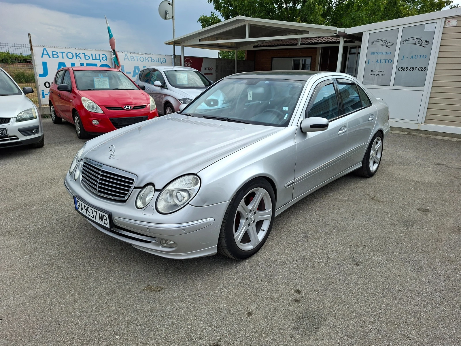 Mercedes-Benz E 280 3.2CDI AVANTGARDE - изображение 6