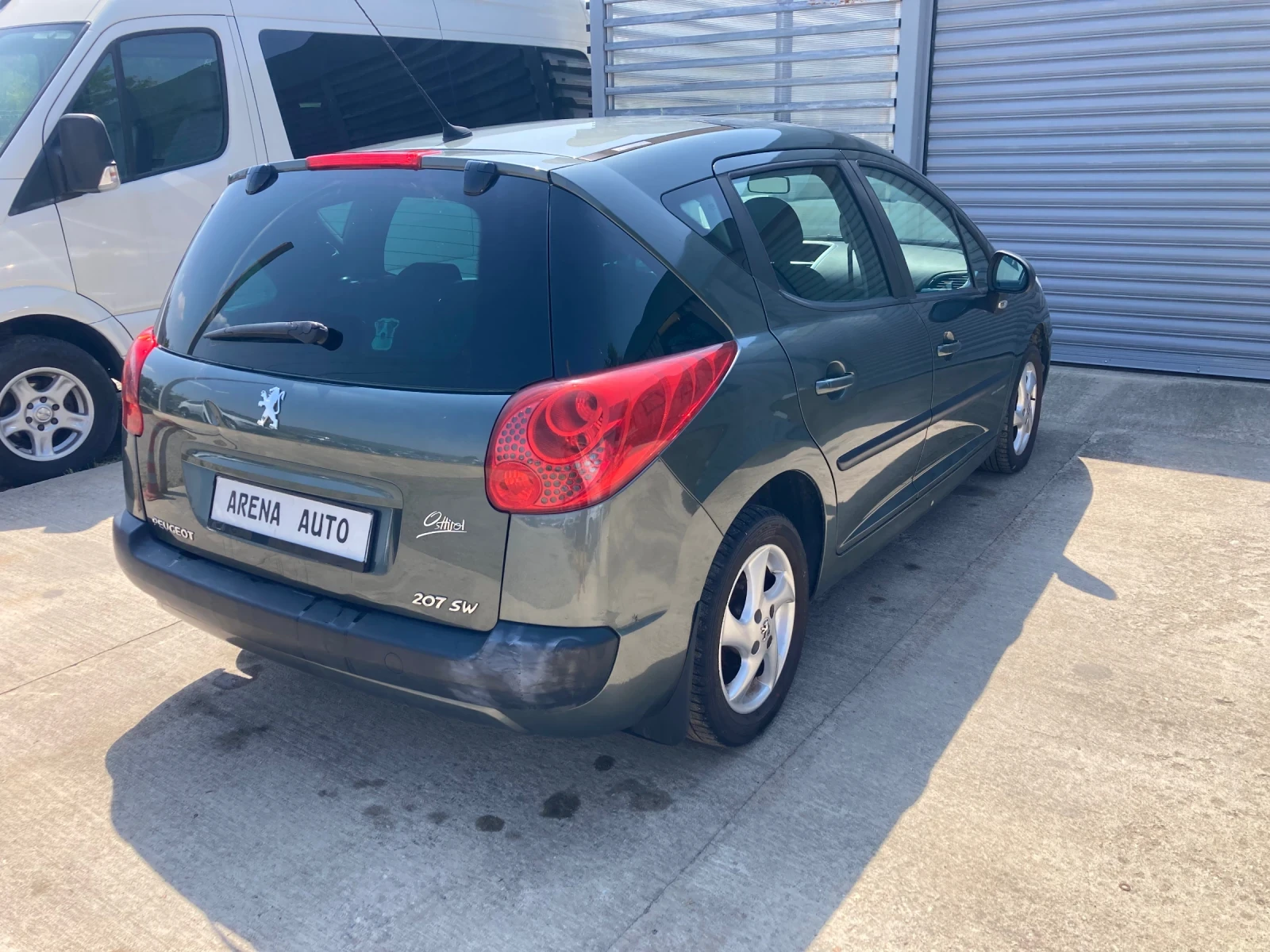 Peugeot 207 1.4i SW KLIMA, снимка 11 - Автомобили и джипове - 52054689