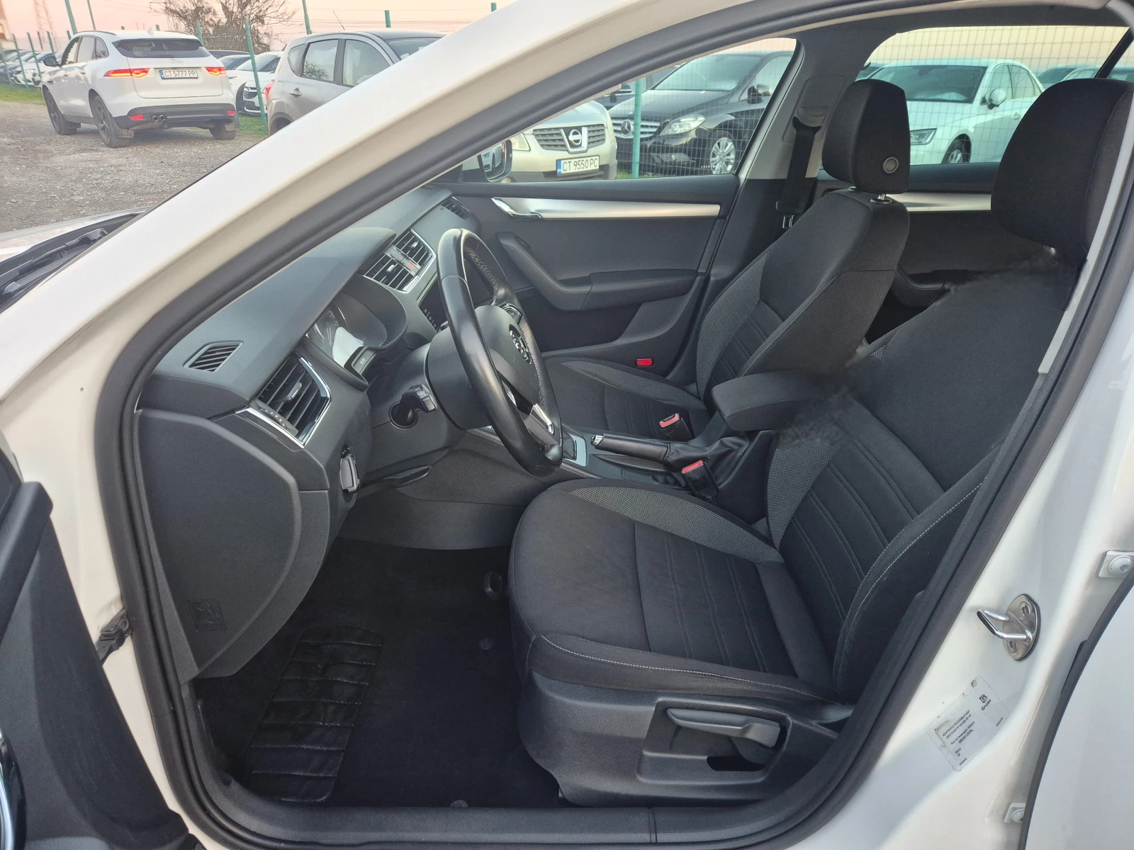 Skoda Octavia 1.6TDI 115.. | Mobile.bg   13