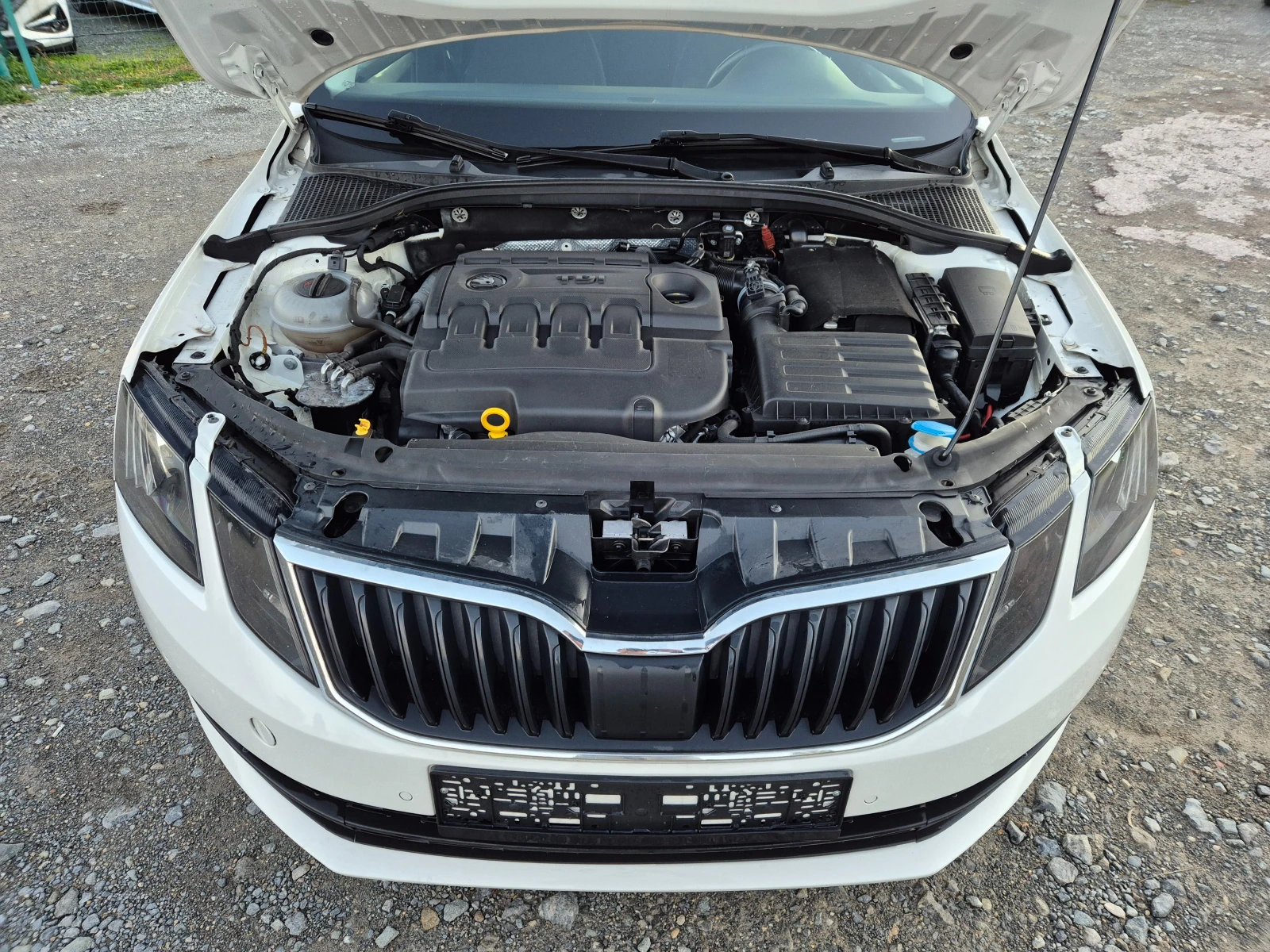 Skoda Octavia 1.6TDI 115.. | Mobile.bg   15