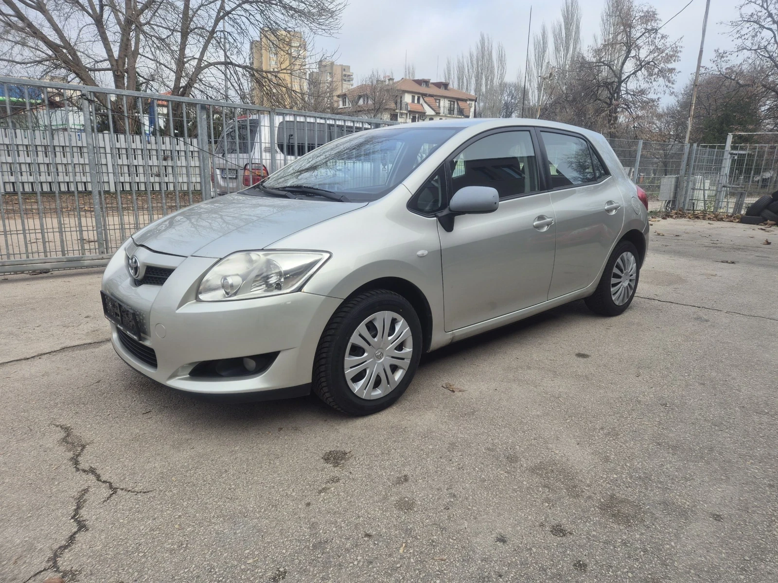 Toyota Auris ��� ����  | Mobile.bg � ����������� 1