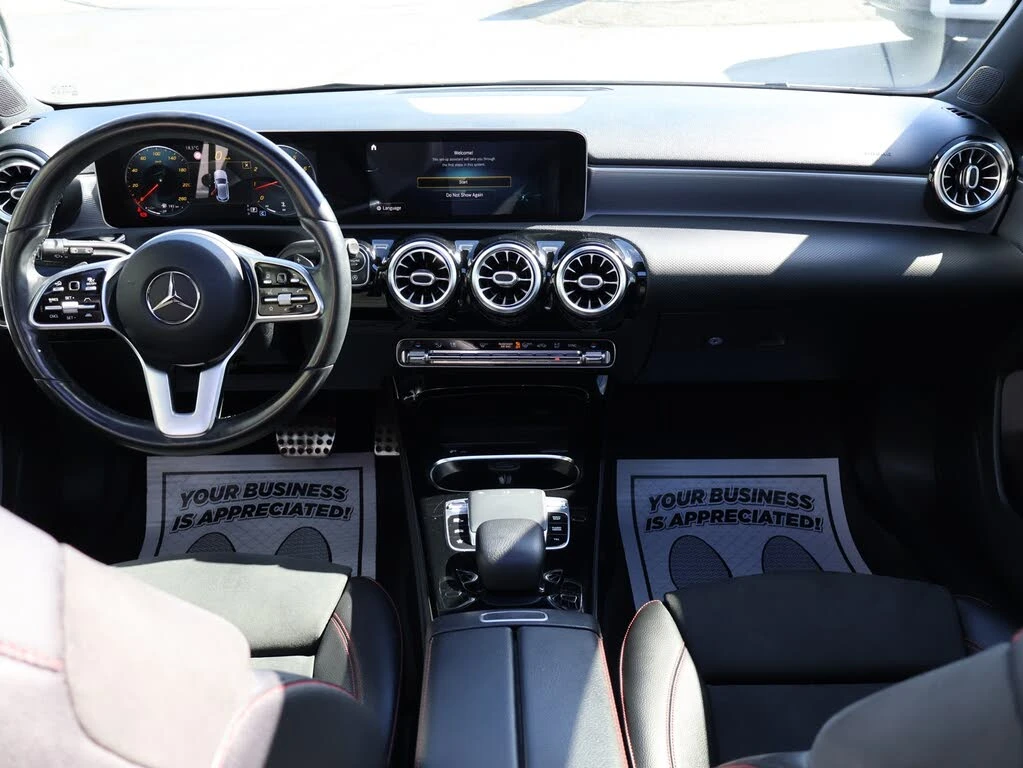 Mercedes-Benz A 250 4MATIC* AMG* ПАНОРАМА* 360 КАМЕРА* ПОДГРЕВ* AMBIEN - изображение 10