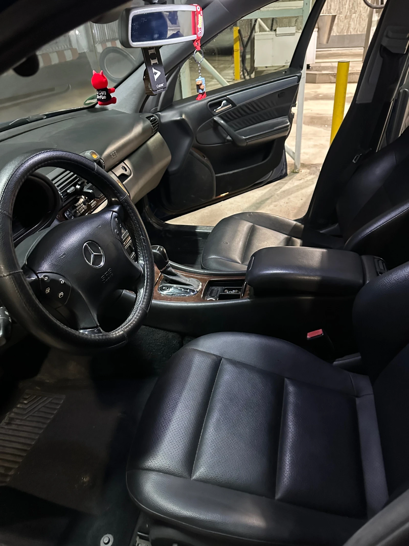 Mercedes-Benz 220, снимка 14 - Автомобили и джипове - 53712115