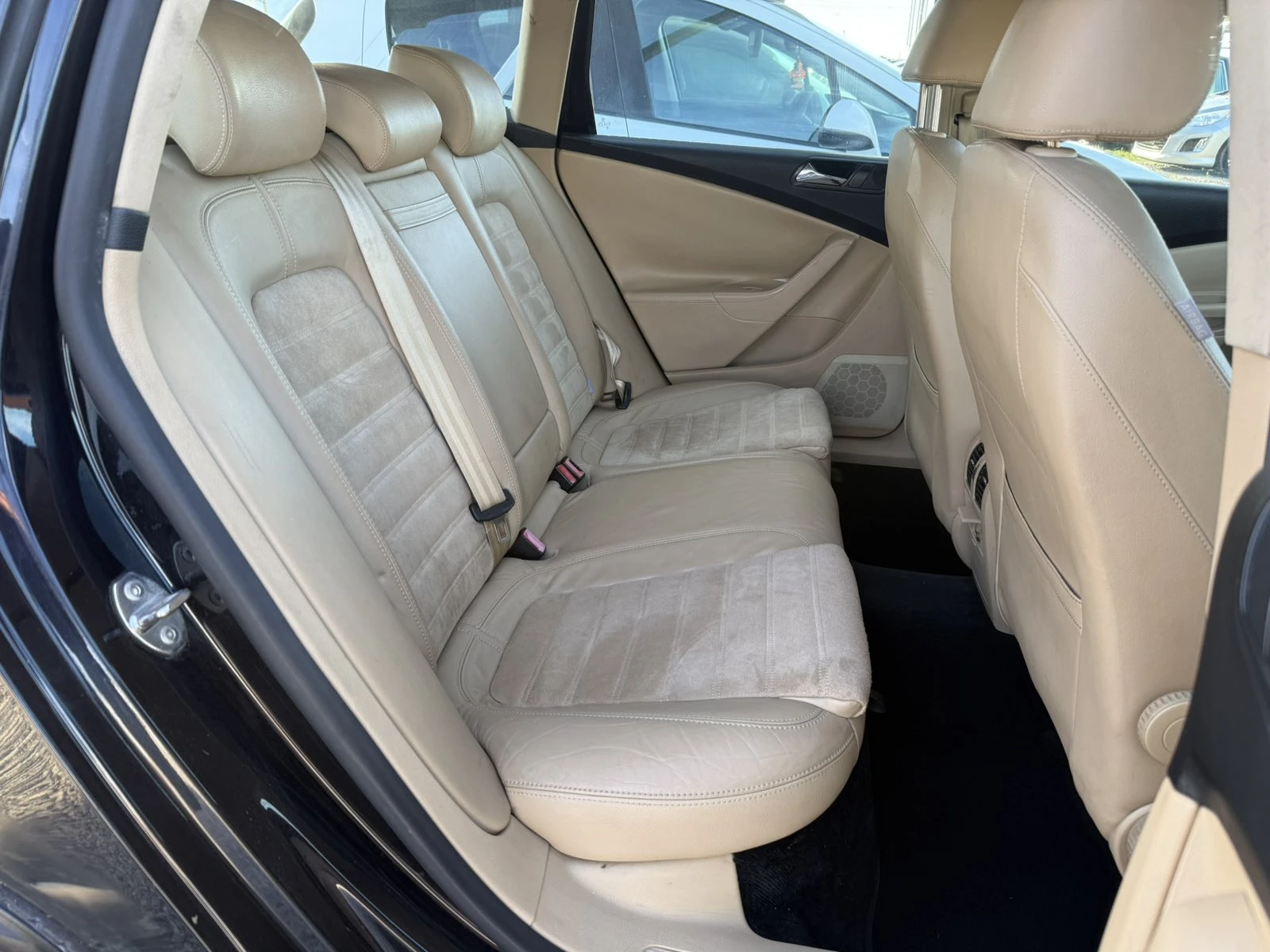 VW Passat 2.0TDI HighLine ���� ���� | Mobile.bg � ����������� 14