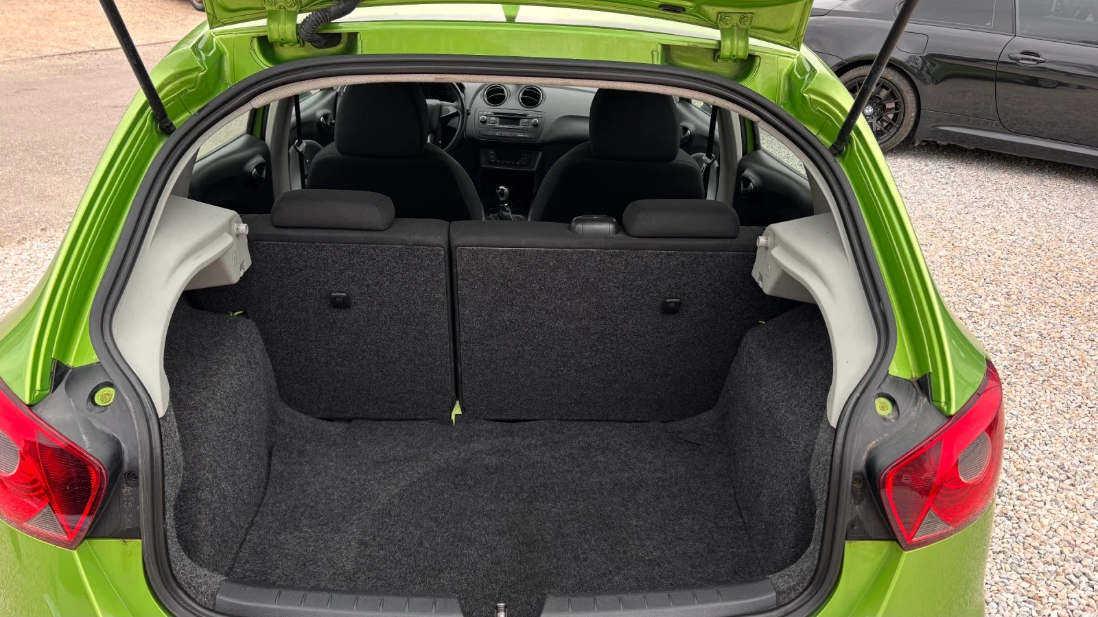 Seat Ibiza Нов внос от ГЕРМАНИЯ 1, 4 мотор Навигация, снимка 9 - Автомобили и джипове - 54167950