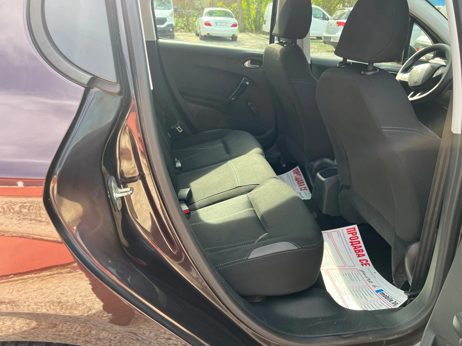 Peugeot 208 1, 4hdi , снимка 13 - Автомобили и джипове - 54219001