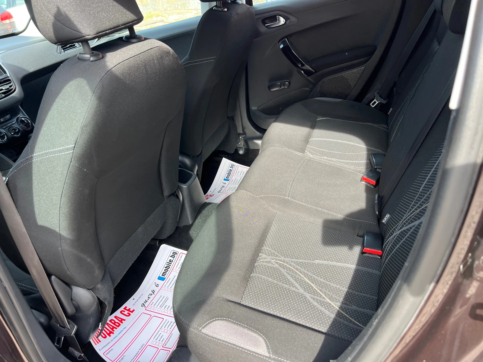 Peugeot 208 1, 4hdi , снимка 14 - Автомобили и джипове - 54219001