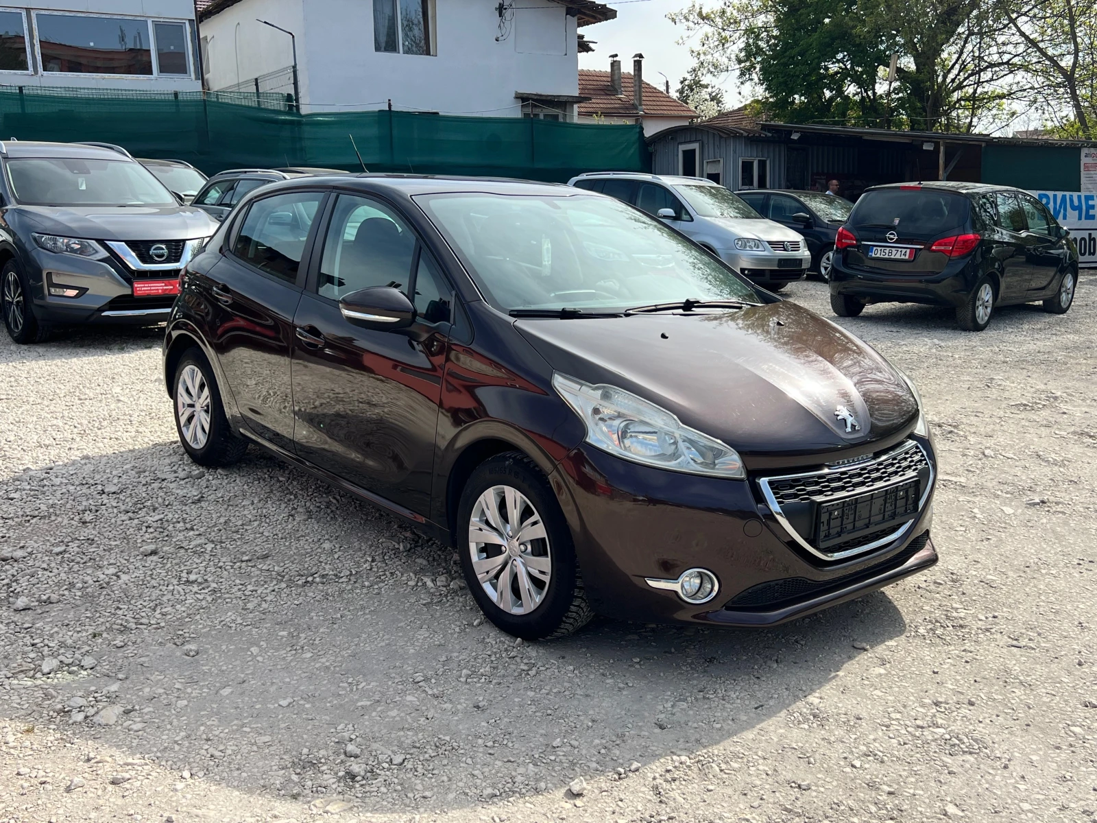 Peugeot 208 1, 4hdi , снимка 7 - Автомобили и джипове - 54219001