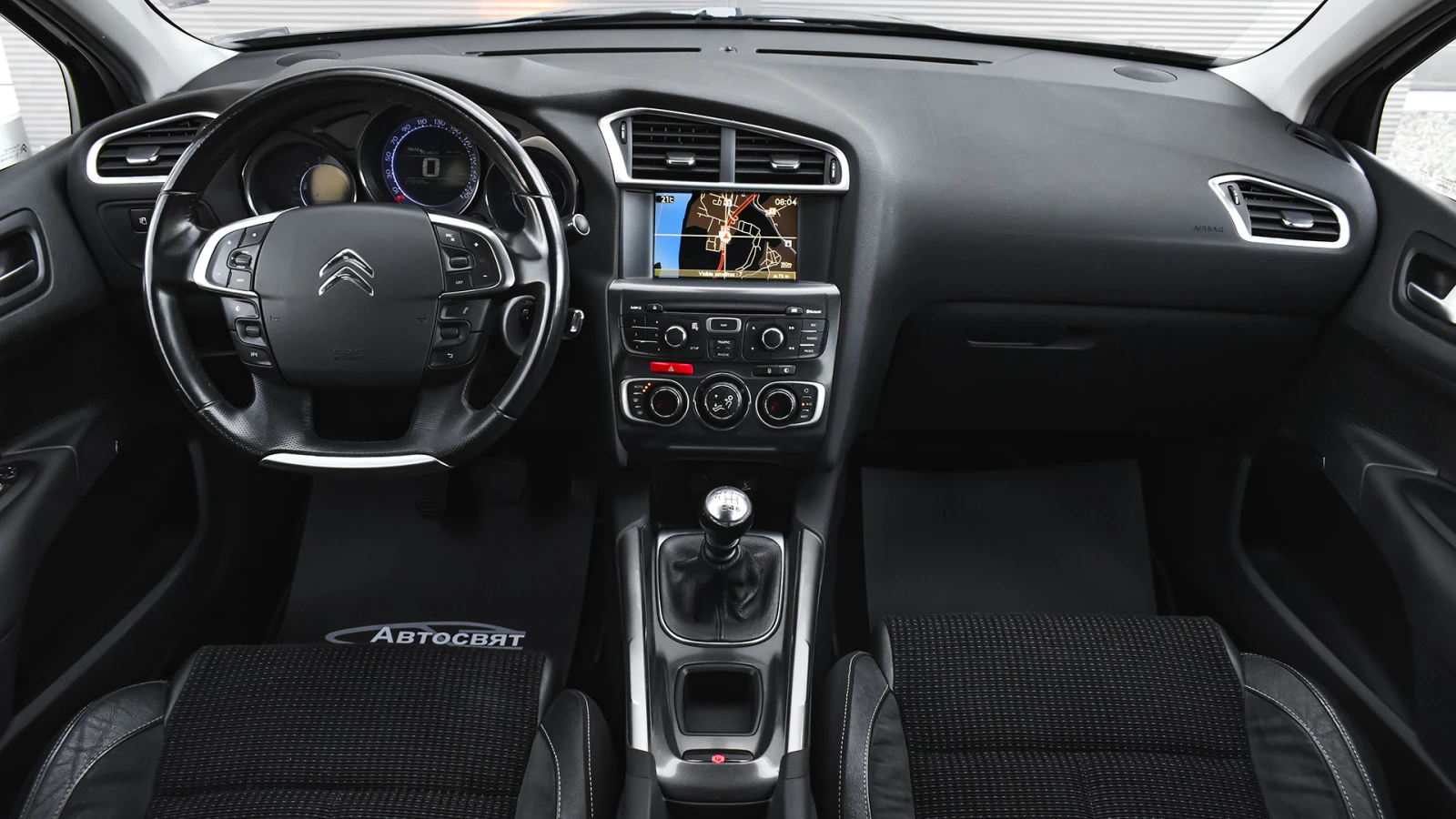 Citroen C4 2.0 HDi Hatchback, снимка 8 - Автомобили и джипове - 54550066