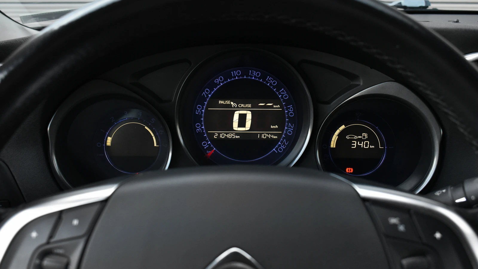Citroen C4 2.0 HDi Hatchback, снимка 13 - Автомобили и джипове - 54550066