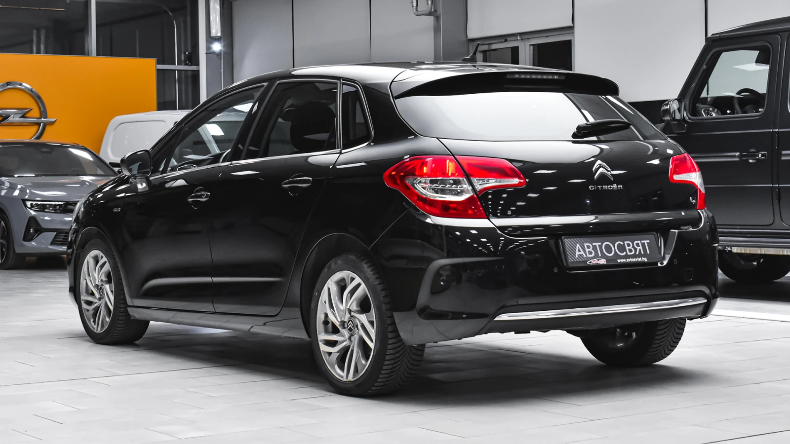 Citroen C4 2.0 HDi Hatchback, снимка 7 - Автомобили и джипове - 54550066