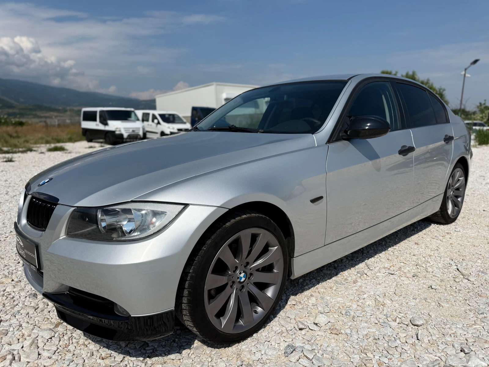 BMW 320 i 150к.с PARKTRONIC / PODGREV 