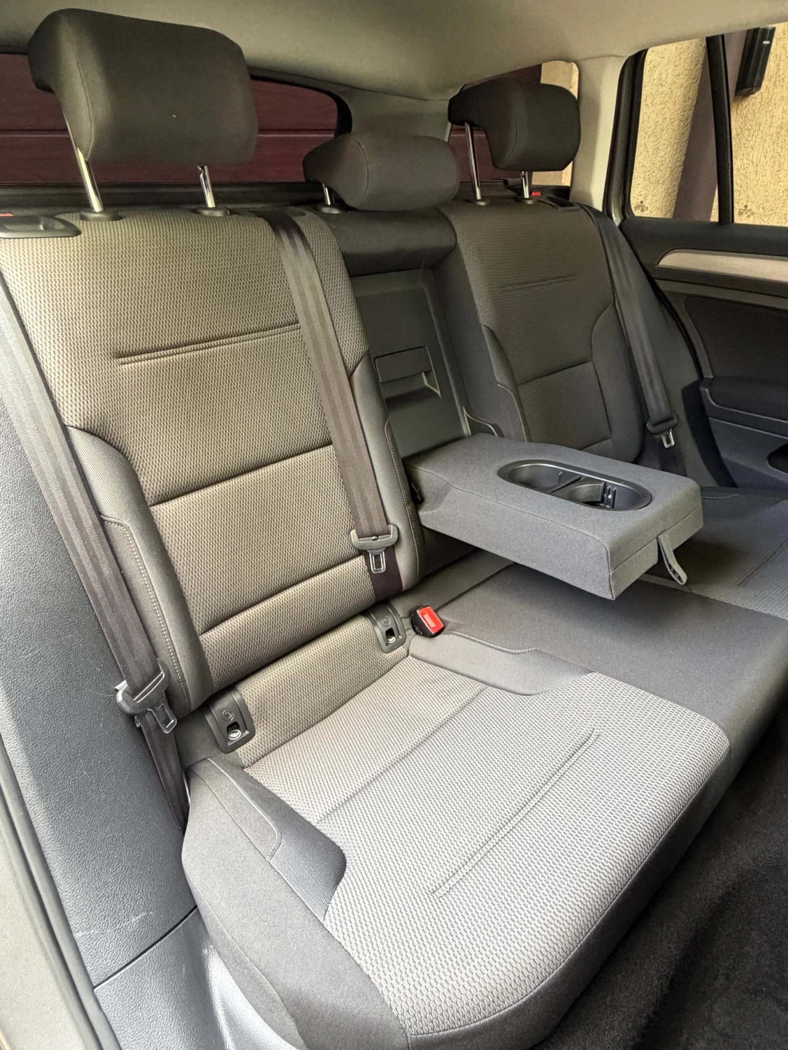 VW Golf 2.0TDI-150ps-112хил.км, снимка 10 - Автомобили и джипове - 55153227