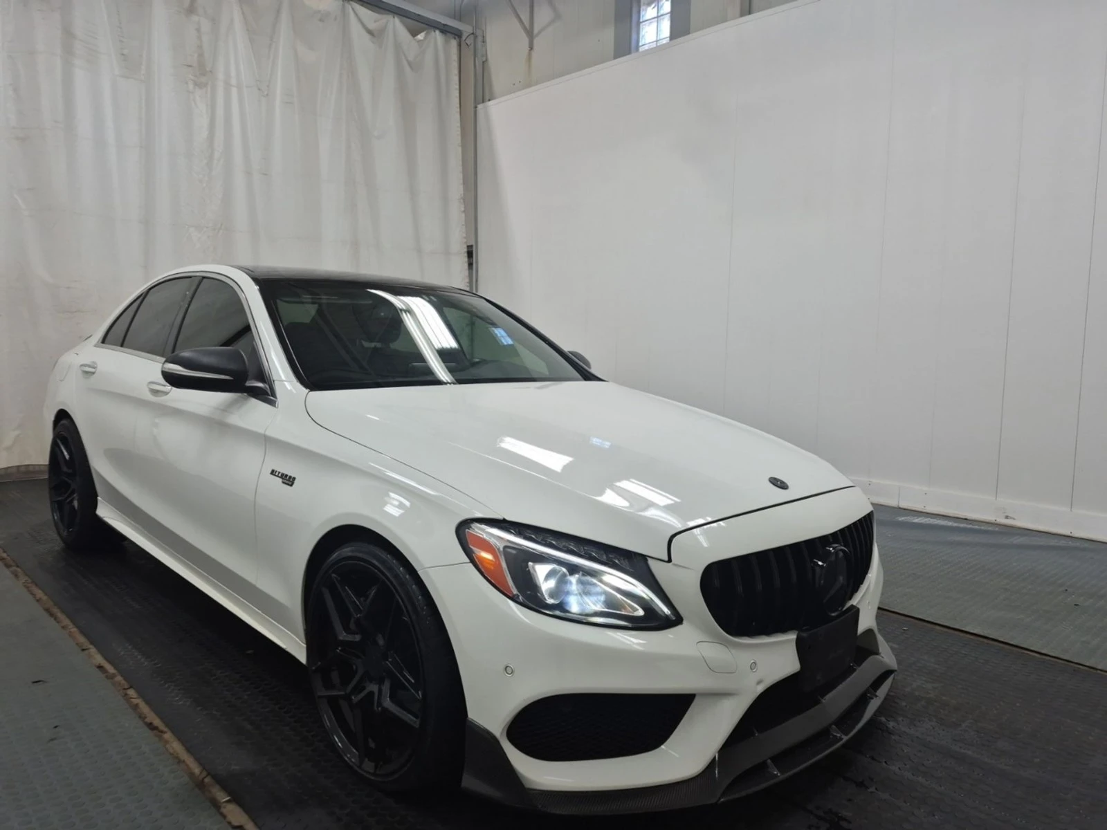 Mercedes-Benz C 400 ЦЕНА ДО БЪЛГАРИЯ РЕГИСТРАЦИЯ & АВТОКРЕДИТ, снимка 2 - Автомобили и джипове - 55559503