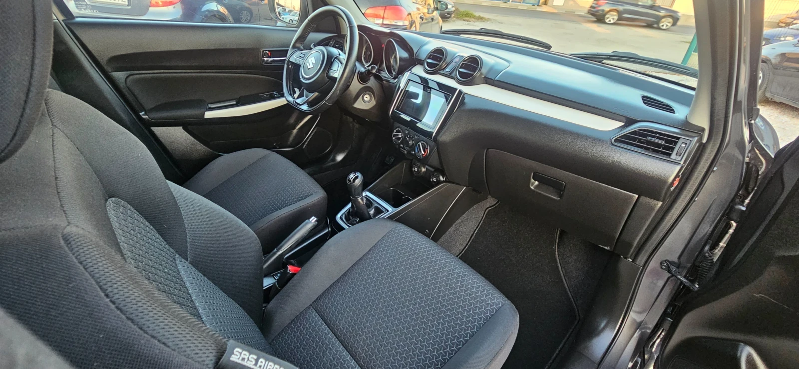 Suzuki Swift 1.2 4x4, снимка 9 - Автомобили и джипове - 55656973