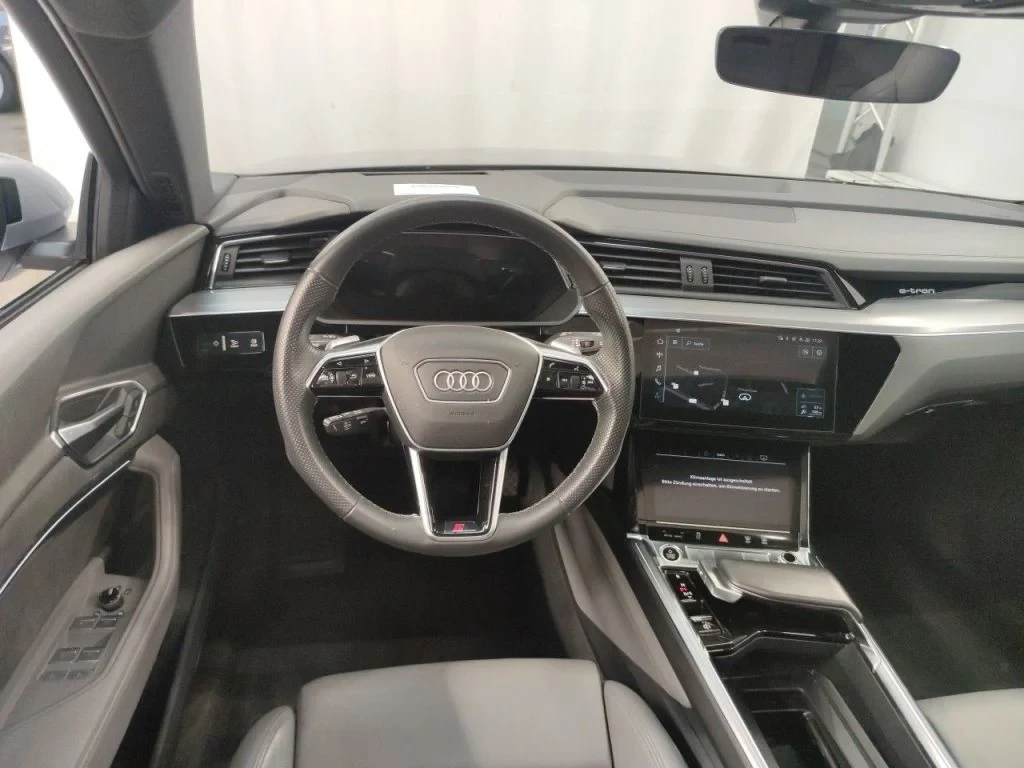 Audi E-Tron Европейска 95 kWh 55 408 Quattro S line , снимка 7 - Автомобили и джипове - 55941391