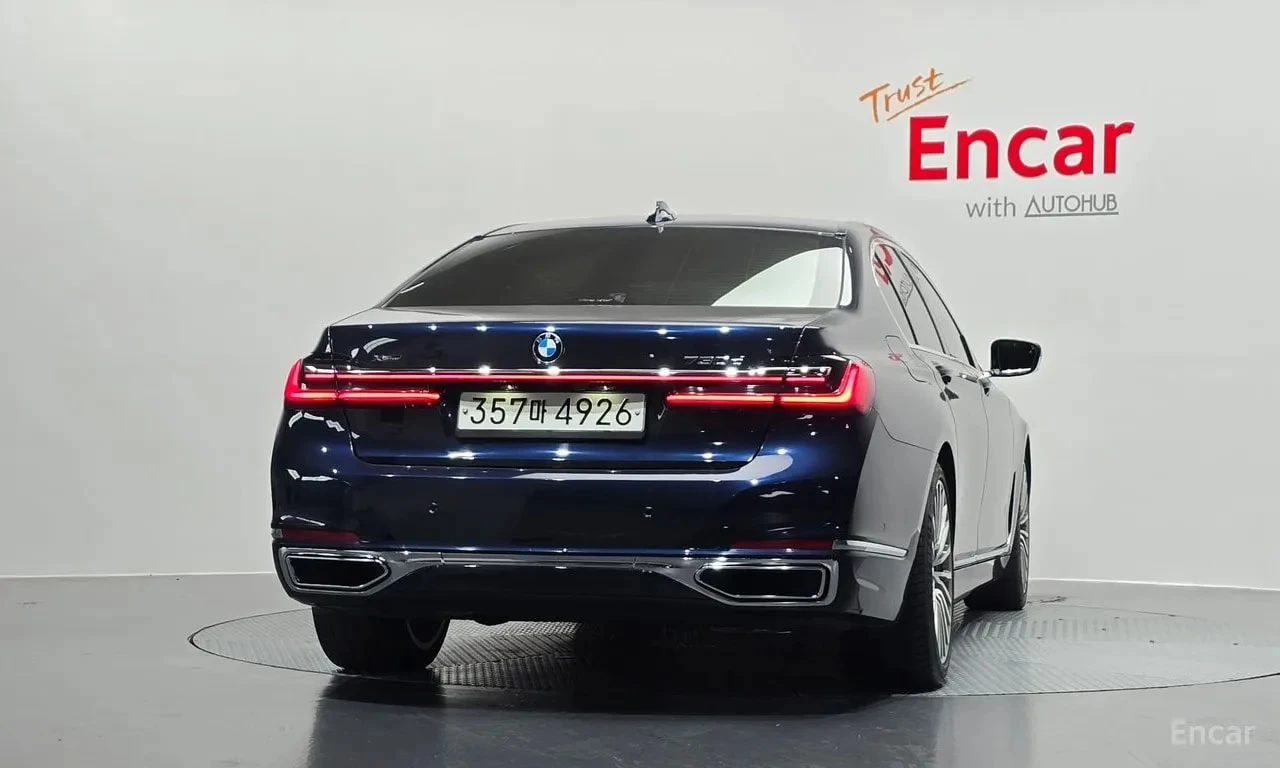 BMW 730 XDRIVE 30D * ЛАЗЕРИ* МАСАЖИ* ДИСТРОНИК* 360 КАМЕРА, снимка 4 - Автомобили и джипове - 55990725