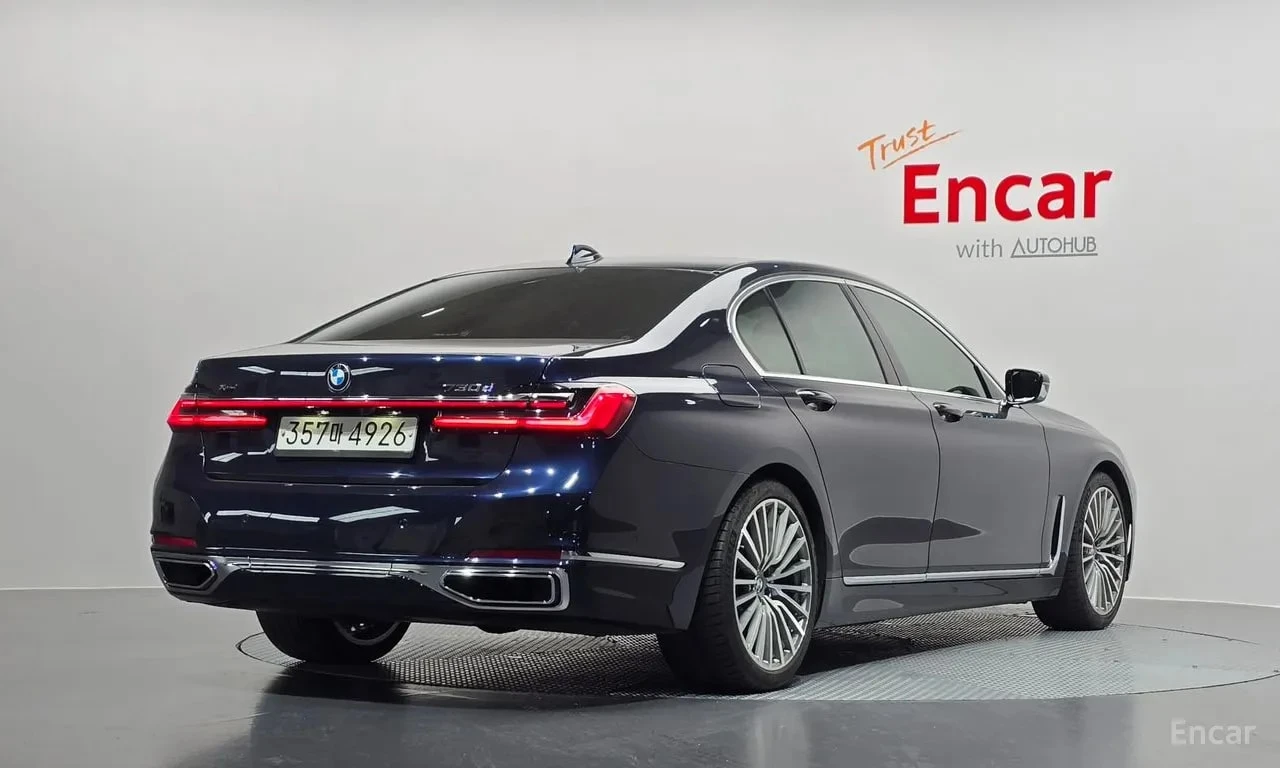 BMW 730 XDRIVE 30D * ЛАЗЕРИ* МАСАЖИ* ДИСТРОНИК* 360 КАМЕРА, снимка 2 - Автомобили и джипове - 55990725