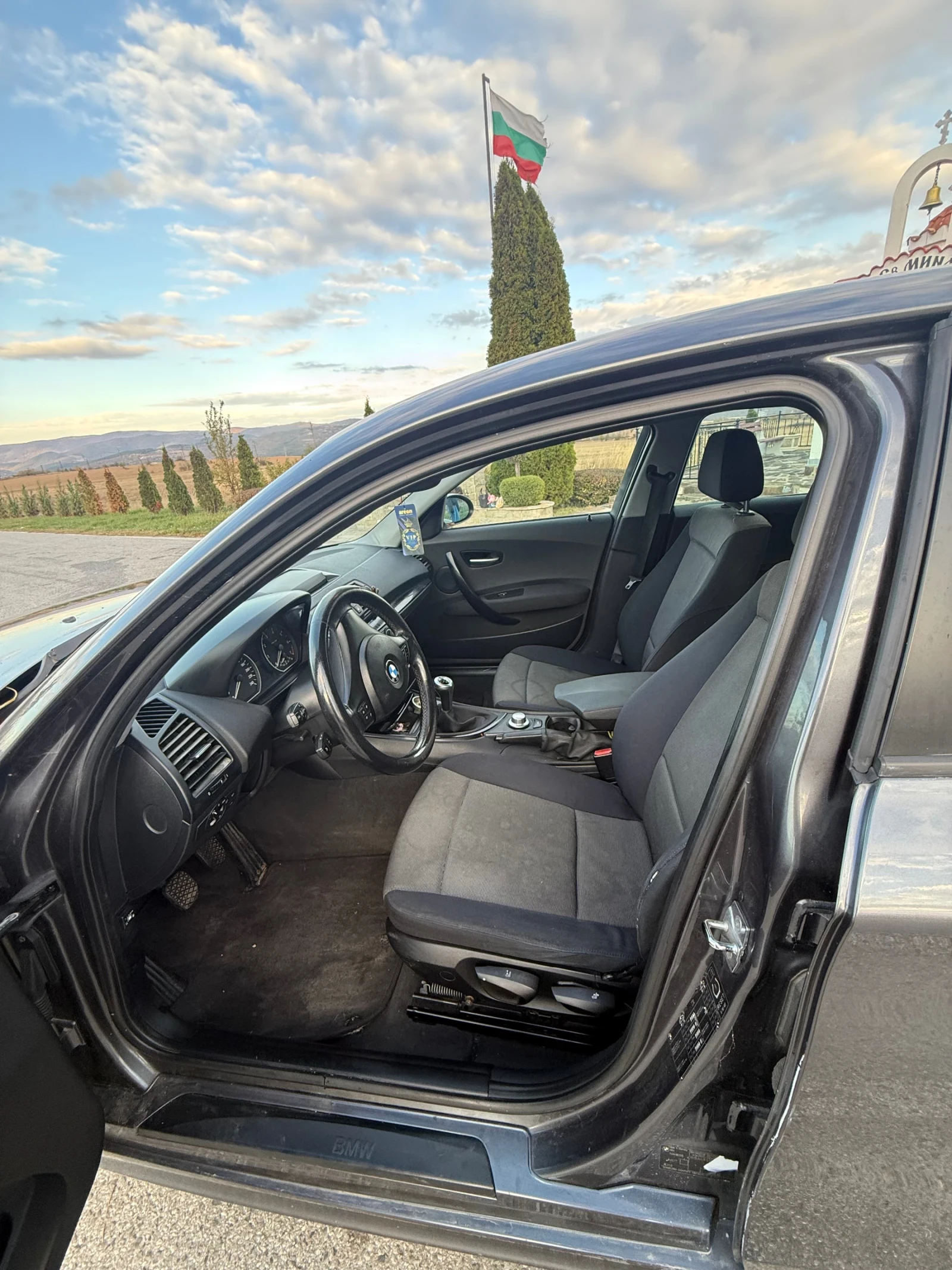 BMW 120, снимка 8 - Автомобили и джипове - 56683193