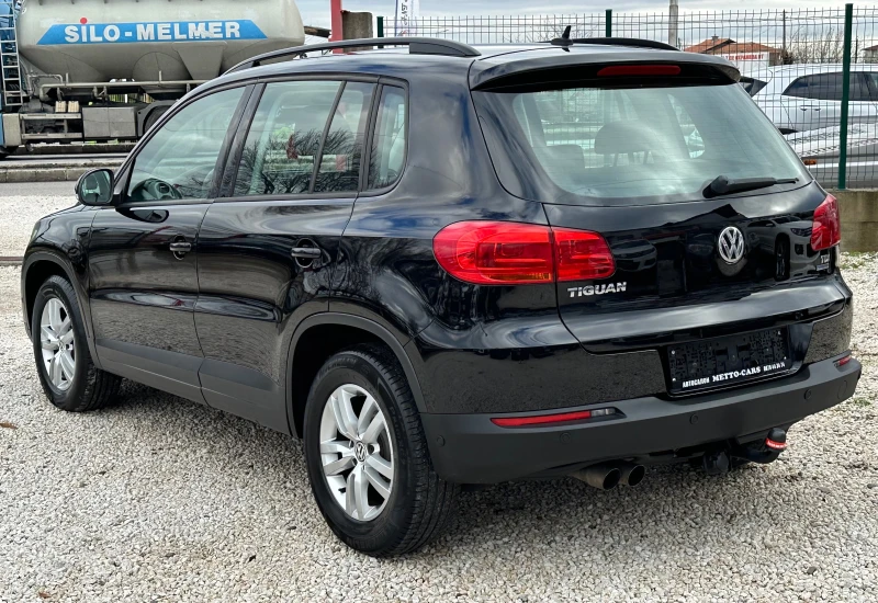 VW Tiguan 2.0TDI, снимка 2 - Автомобили и джипове - 48299215