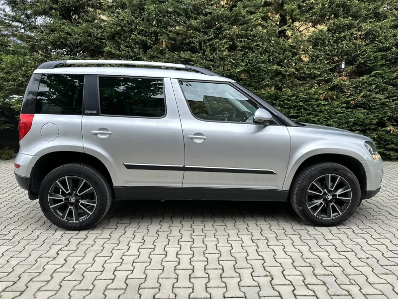 Skoda Yeti 2.0 TDI Adventure, снимка 2 - Автомобили и джипове - 48426087