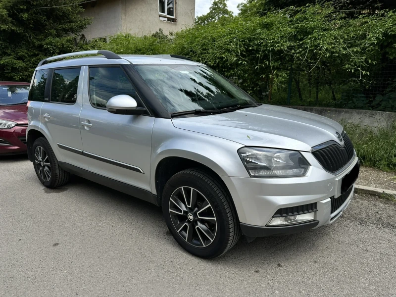 Skoda Yeti 2.0 TDI Adventure, снимка 5 - Автомобили и джипове - 48426087