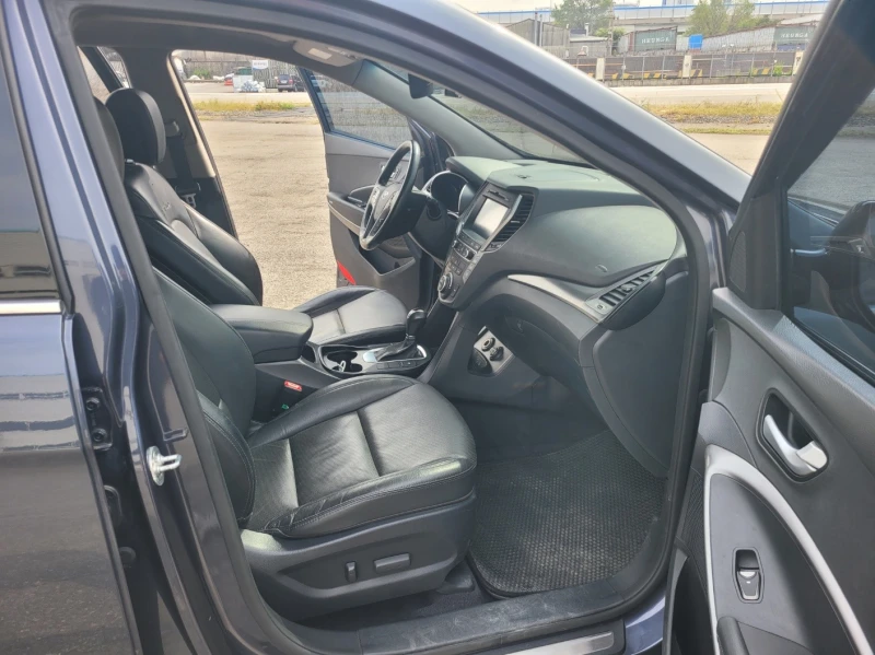Hyundai Santa fe 2.2 CRDI 4WD 7 МЕСТЕН ОЧАКВАН ВНОС - КАТО НОВ, снимка 10 - Автомобили и джипове - 52157097
