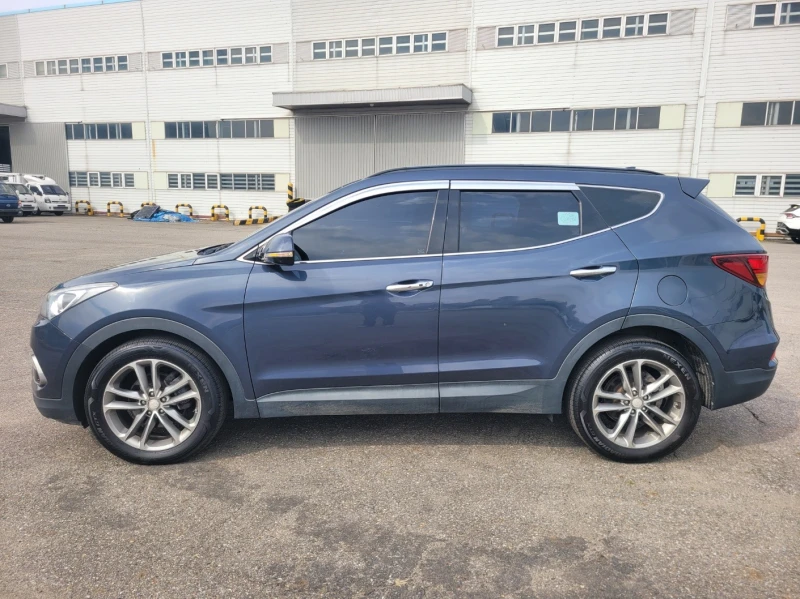 Hyundai Santa fe 2.2 CRDI 4WD 7 МЕСТЕН ОЧАКВАН ВНОС - КАТО НОВ, снимка 8 - Автомобили и джипове - 52157097