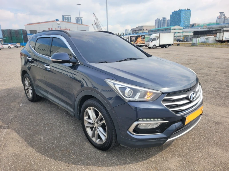 Hyundai Santa fe 2.2 CRDI 4WD 7 МЕСТЕН ОЧАКВАН ВНОС - КАТО НОВ, снимка 3 - Автомобили и джипове - 52157097