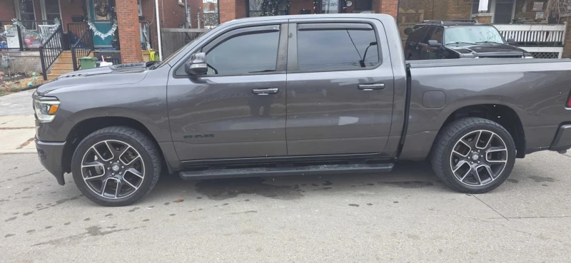 Dodge RAM 1500 * Sport * CARFAX * БЕЗ ПЪРВОНАЧАЛНА ВНОСКА, снимка 3 - Автомобили и джипове - 52873763