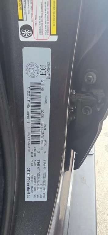 Dodge RAM 1500 * Sport * CARFAX * БЕЗ ПЪРВОНАЧАЛНА ВНОСКА, снимка 12 - Автомобили и джипове - 52873763