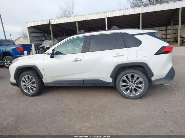 Toyota Rav4 ПОДГРЕВ* КАМЕРА* КЕЙЛЕС* LANE* ASSIST, снимка 13 - Автомобили и джипове - 53774240