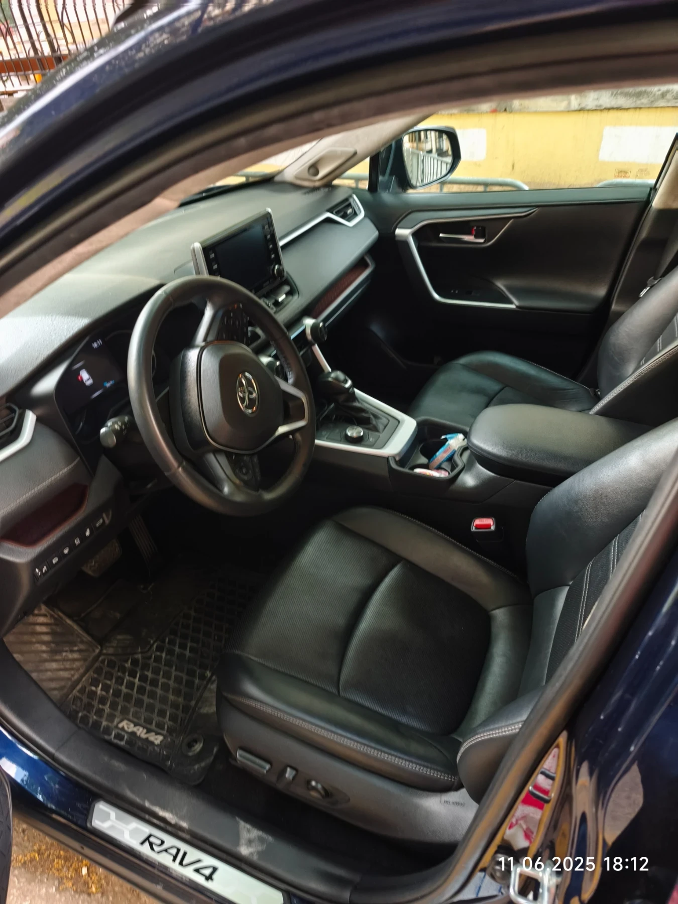 Toyota Rav4 LIMITED FULL - изображение 4