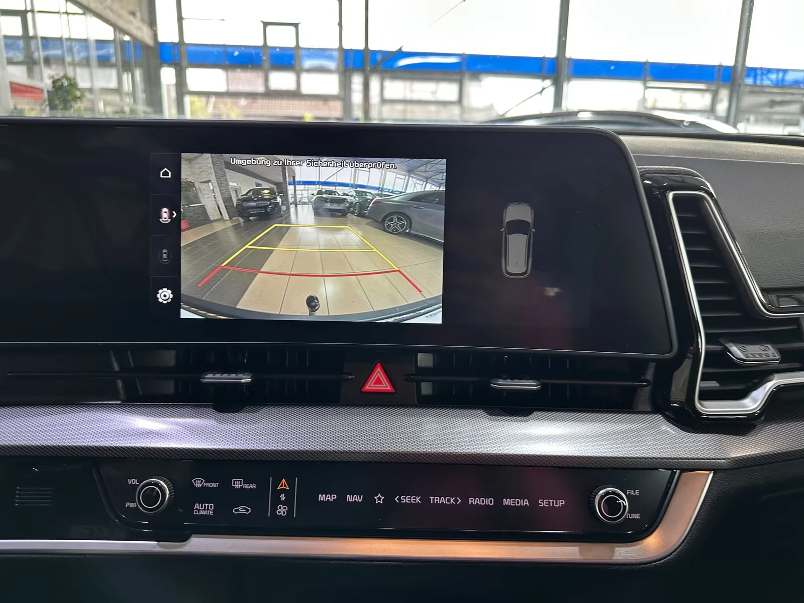 Kia Sportage PHEV/265HP/4WD/AHK/NAVI/CAM/LED/CPLAY/553g | Mobile.bg   13