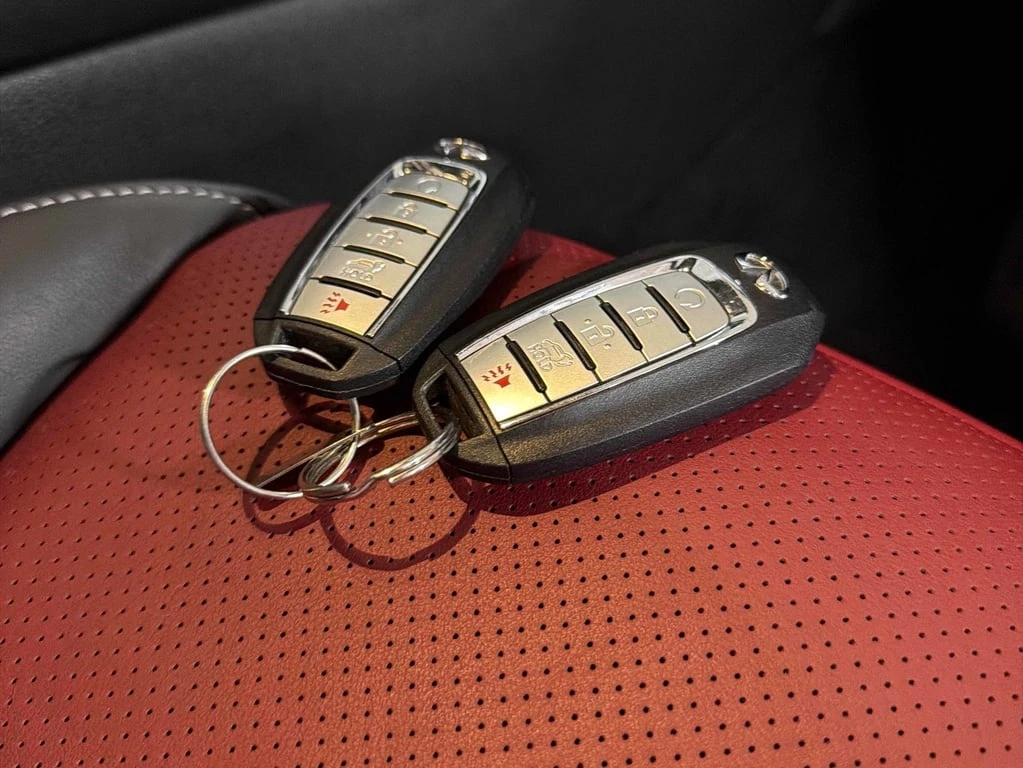 Infiniti QX56 * SENSORY * CARFAX *    | Mobile.bg   13