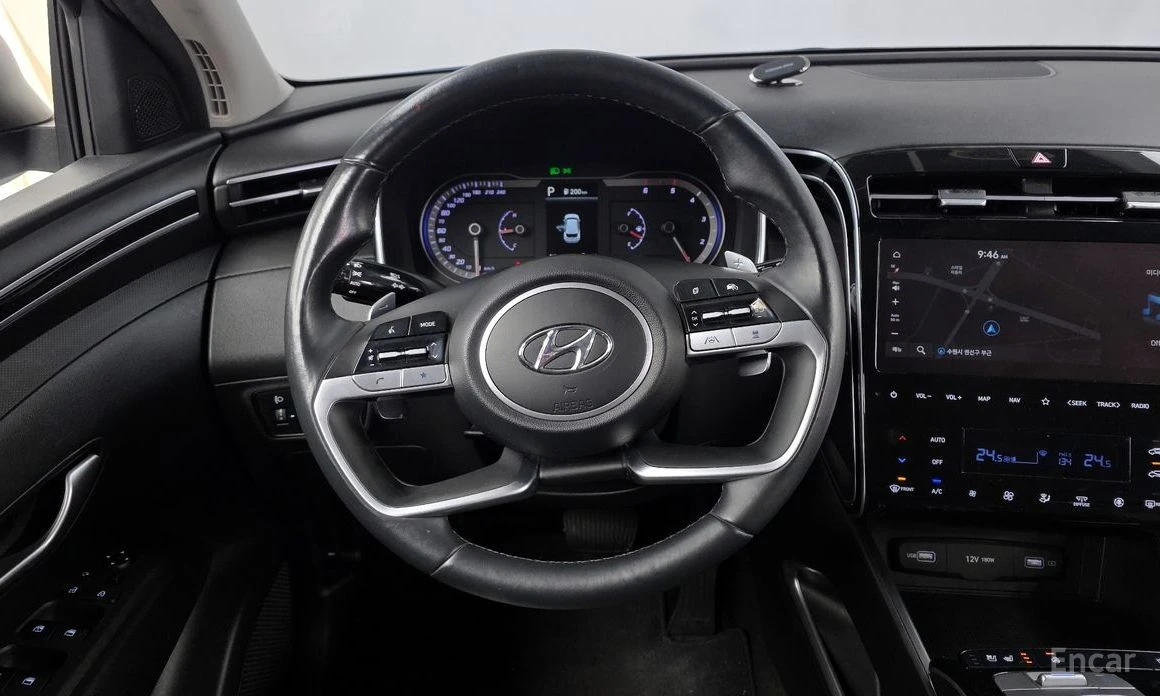 Hyundai Tucson КОЖА* ДИСТРОНИК* СЛЕДЕНЕ НА ЛЕНТИ, снимка 13 - Автомобили и джипове - 53979050