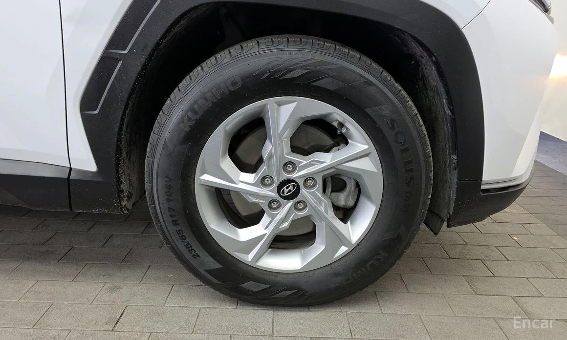 Hyundai Tucson КОЖА* ДИСТРОНИК* СЛЕДЕНЕ НА ЛЕНТИ, снимка 5 - Автомобили и джипове - 53979050