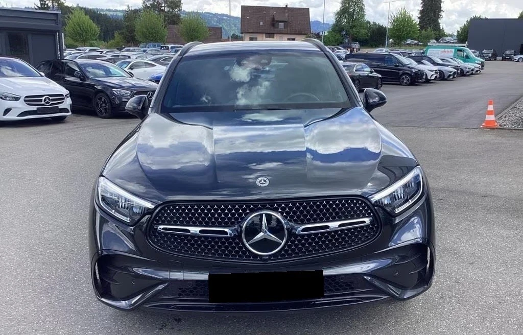 Mercedes-Benz GLC 220 d / AMG / 4 MATIC / NIGHT /, снимка 2 - Автомобили и джипове - 54854086