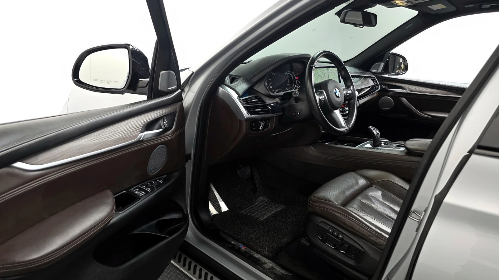 BMW X5 | B&O | HUD | 360 | ПАНОРАМА | , снимка 8 - Автомобили и джипове - 55073472